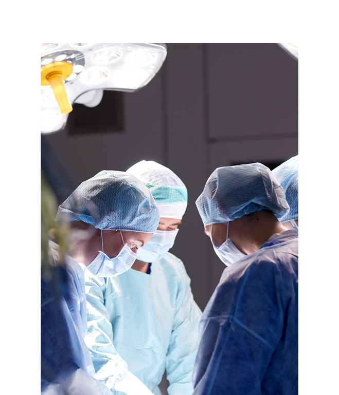 Surgeons in OR Knee Surgery